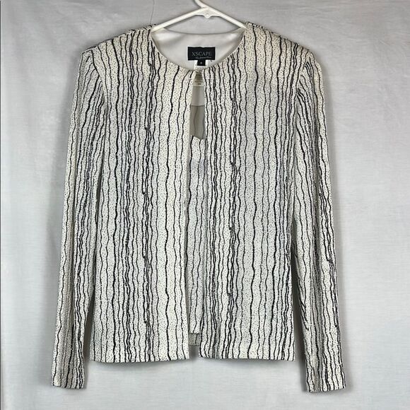 Sparkling Black and White Xscape Two Piece Top - Picture 1 of 6